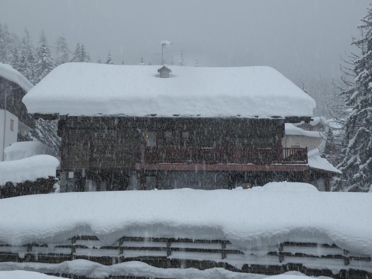 Hotel Bellevue Champoluc Eksteriør billede